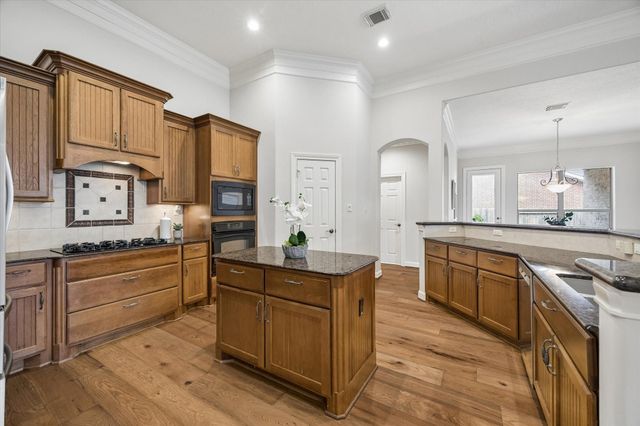 5914 Solar Point Lane, Houston, TX 77041