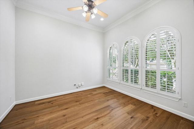 5914 Solar Point Lane, Houston, TX 77041