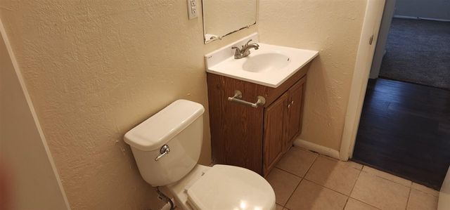 1708 NW 45th St, Lawton, OK 73505