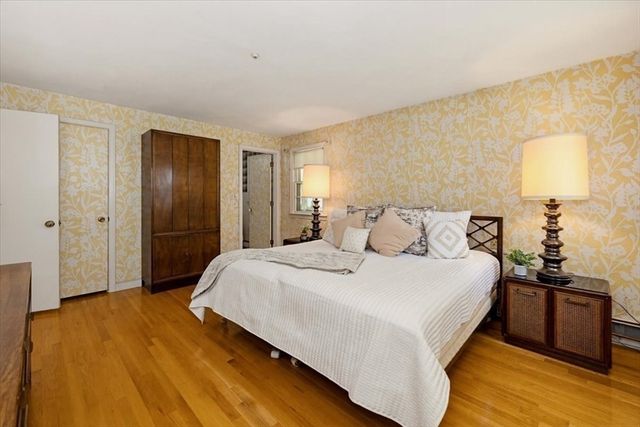 87 Hancock Rd, Needham, MA 02492