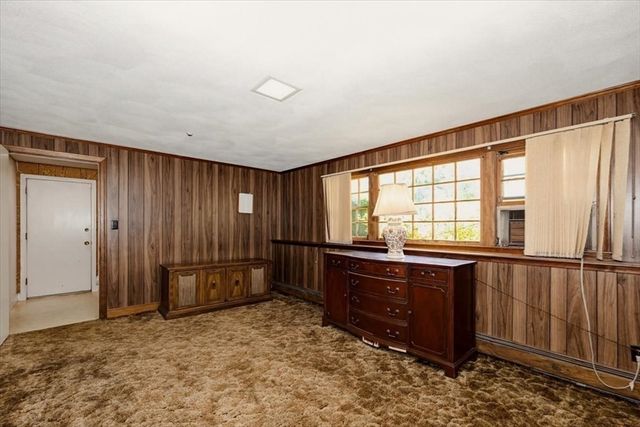 87 Hancock Rd, Needham, MA 02492
