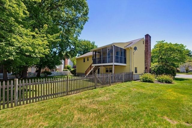 87 Hancock Rd, Needham, MA 02492