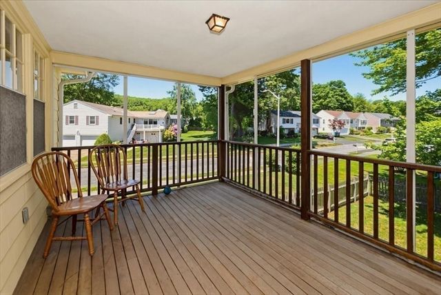 87 Hancock Rd, Needham, MA 02492