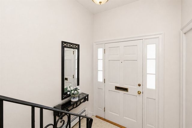 87 Hancock Rd, Needham, MA 02492