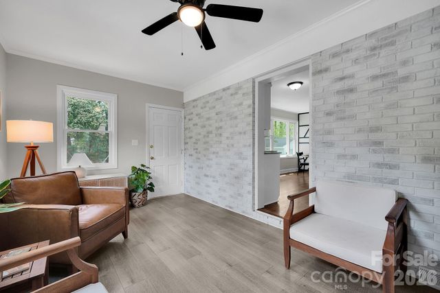 5201 Amity Place, Charlotte, NC 28212