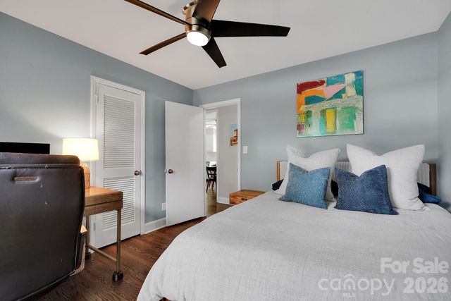 5201 Amity Place, Charlotte, NC 28212