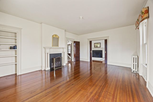 160 Elm Street, Versailles, KY 40383