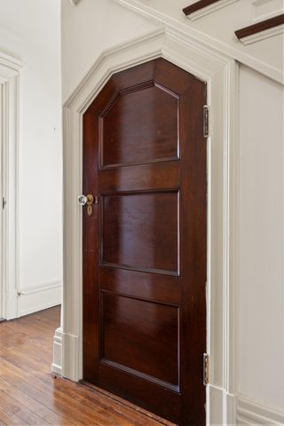 160 Elm Street, Versailles, KY 40383