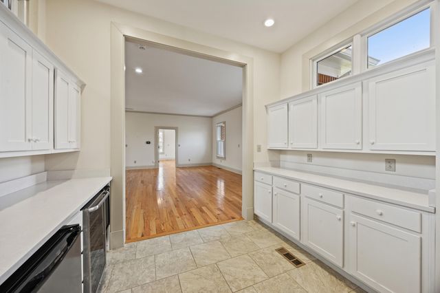 160 Elm Street, Versailles, KY 40383