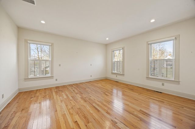 160 Elm Street, Versailles, KY 40383