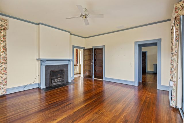 160 Elm Street, Versailles, KY 40383