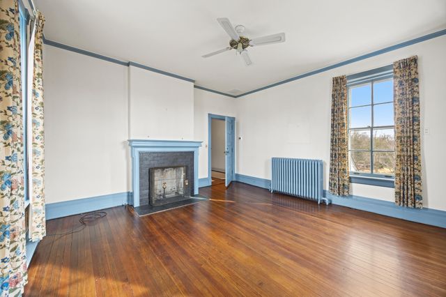 160 Elm Street, Versailles, KY 40383