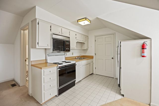 160 Elm Street, Versailles, KY 40383