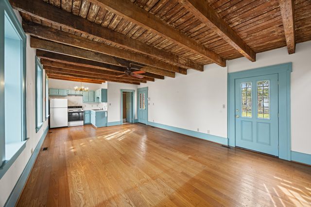 160 Elm Street, Versailles, KY 40383