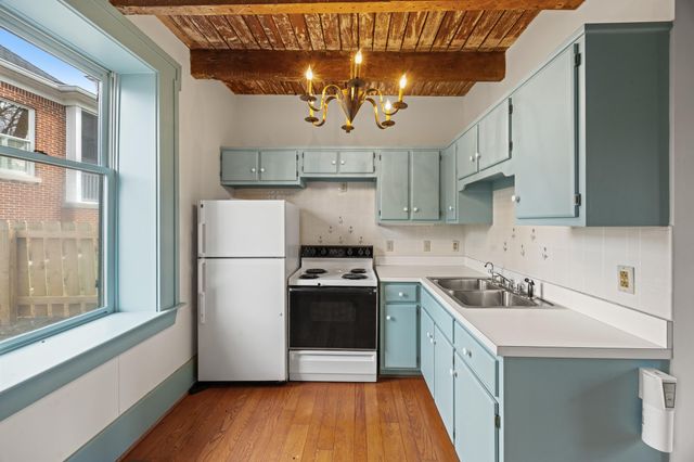 160 Elm Street, Versailles, KY 40383