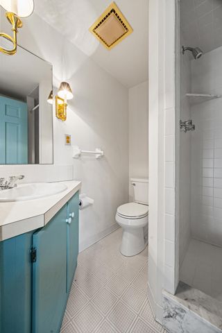 160 Elm Street, Versailles, KY 40383