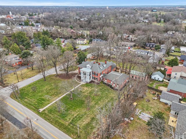 160 Elm Street, Versailles, KY 40383