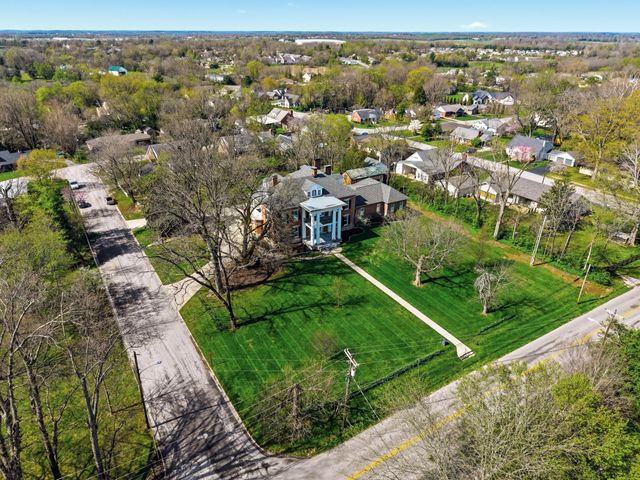 160 Elm Street, Versailles, KY 40383