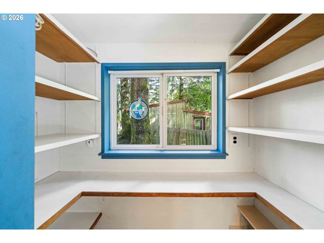 54378 ROSA Rd, Bandon, OR 97411
