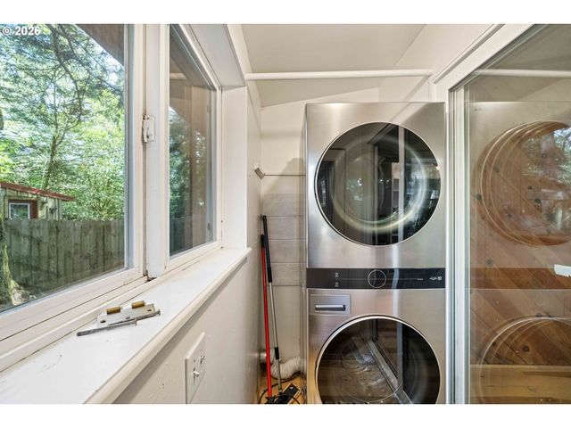 54378 ROSA Rd, Bandon, OR 97411
