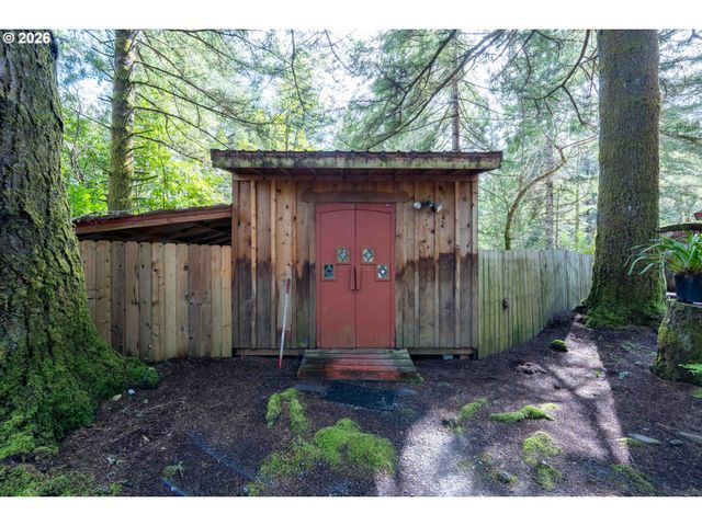 54378 ROSA Rd, Bandon, OR 97411