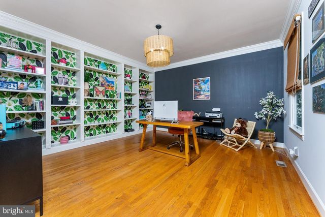8464 TURKEY RUN DR, Warrenton, VA 20187