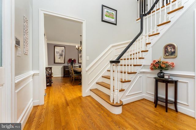 8464 TURKEY RUN DR, Warrenton, VA 20187