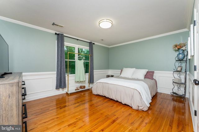 8464 TURKEY RUN DR, Warrenton, VA 20187
