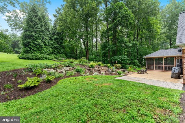 8464 TURKEY RUN DR, Warrenton, VA 20187