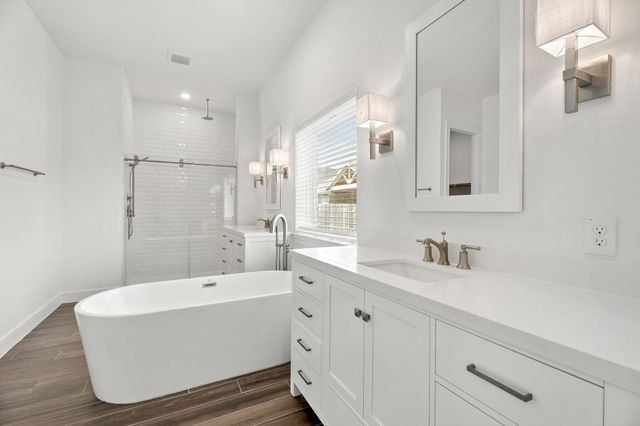 5037 Bluebell Way, Waller, TX 77484