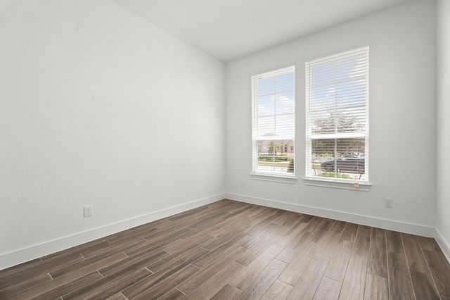 5037 Bluebell Way, Waller, TX 77484