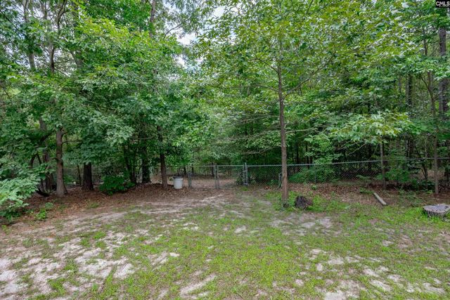 2032 Ridgeway Road, Lugoff, SC 29078