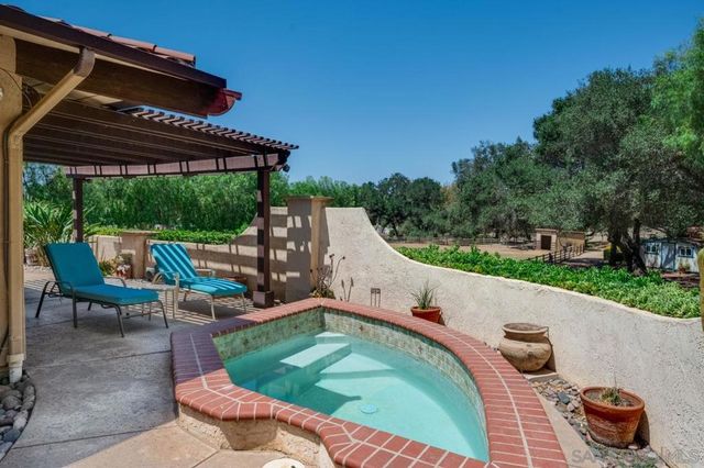 13970 Misty Oak Rd, Valley Center, CA 92082