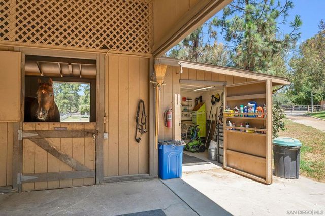 13970 Misty Oak Rd, Valley Center, CA 92082