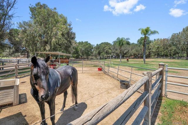 13970 Misty Oak Rd, Valley Center, CA 92082