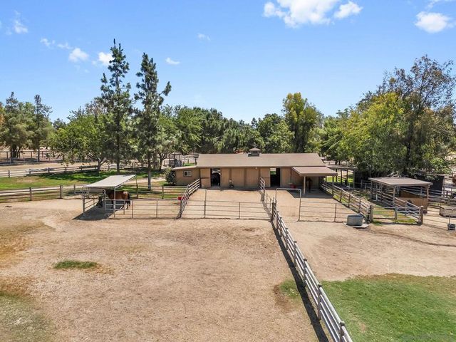 13970 Misty Oak Rd, Valley Center, CA 92082