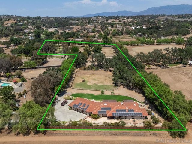 13970 Misty Oak Rd, Valley Center, CA 92082