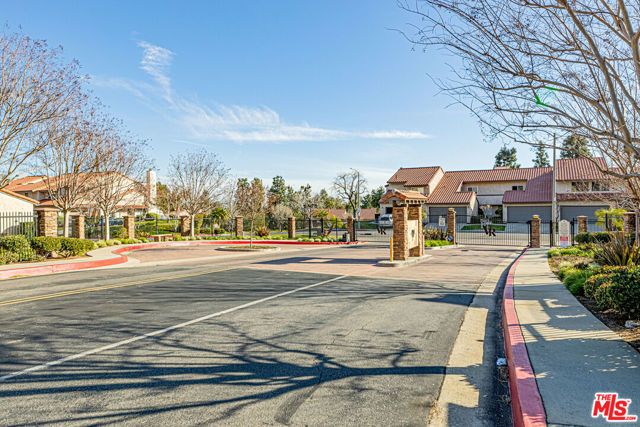 19133 Index Street 6, Porter Ranch (los Angeles), CA 91326