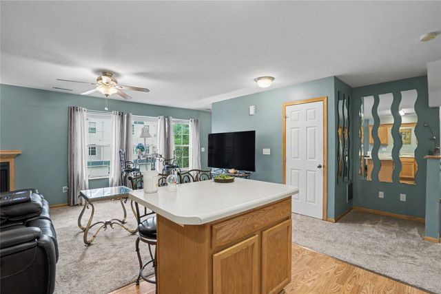 1139 SE Village View Lane, Ankeny, IA 50021