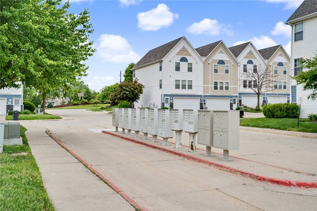 1139 SE Village View Lane, Ankeny, IA 50021