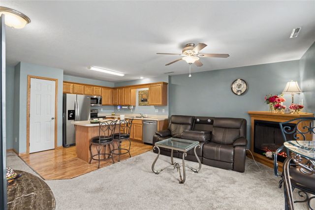 1139 SE Village View Lane, Ankeny, IA 50021