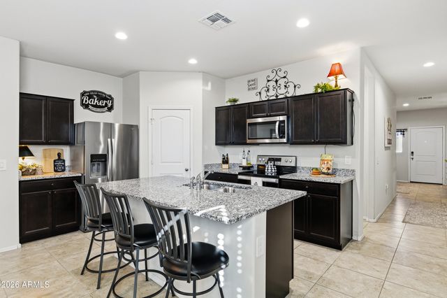 35251 W SAN ILDEFANSO Avenue, Maricopa, AZ 85138