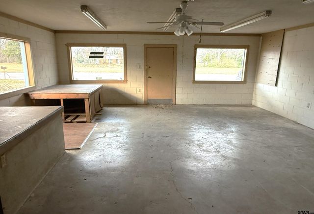 12989 W Hwy 64, Tyler, TX 75704