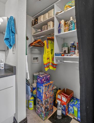 301 Central Avenue NE 300, Albuquerque, NM 87102