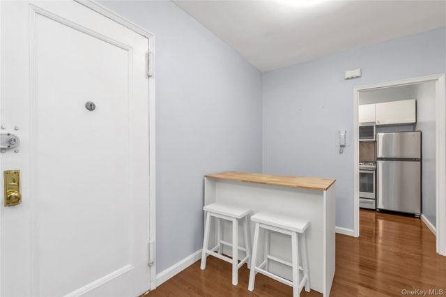 110-45 71St Road 3N, Forest Hills, NY 11375