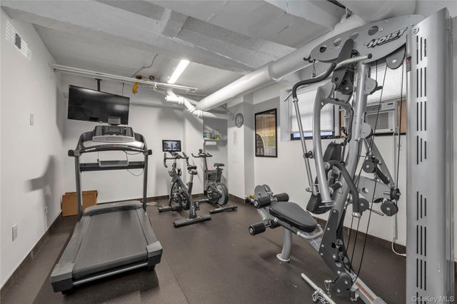 110-45 71St Road 3N, Forest Hills, NY 11375