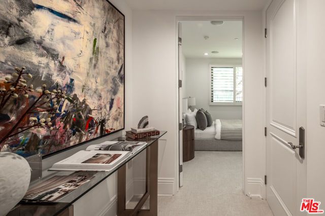 11715 Chenault Street 204, Los Angeles, CA 90049