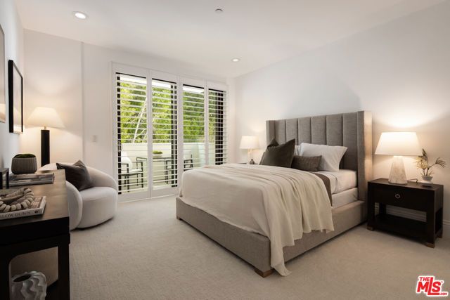 11715 Chenault Street 204, Los Angeles, CA 90049