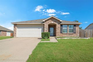 2901 Saddle Drive, Denton, TX 76210