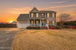 102 Creek Court, Elizabeth City, NC 27909
